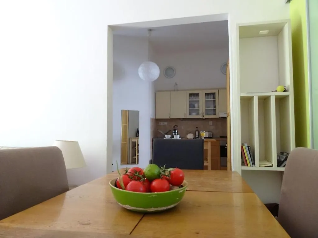 Garden Apartment On Art Nouveau Street In Central Prag